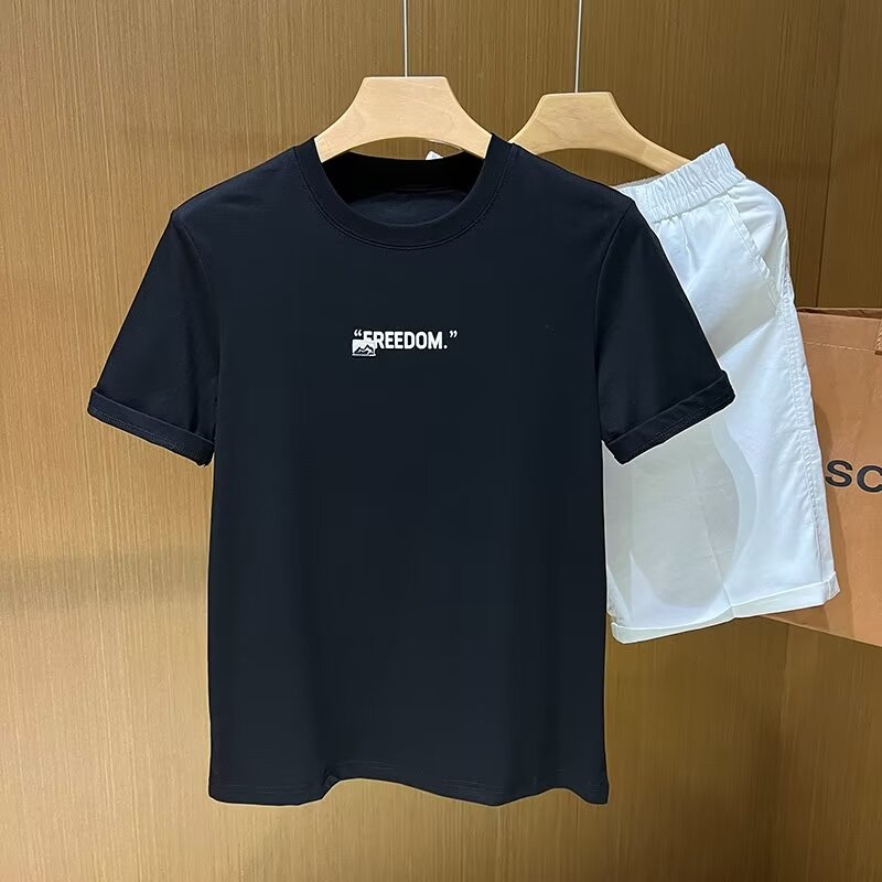 Men Printed Raw Edge T-shirt