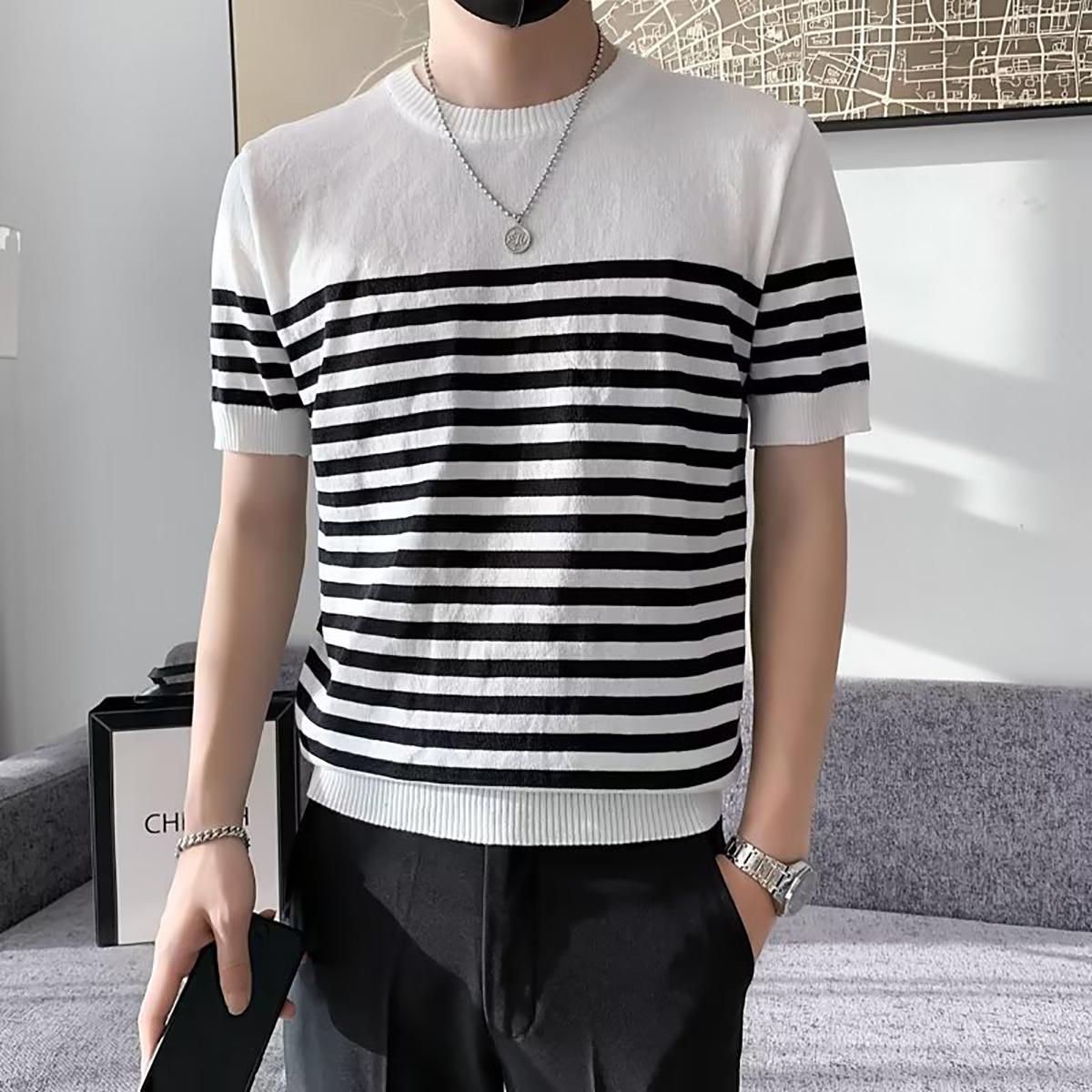 Men Striped Round Neck T-shirt