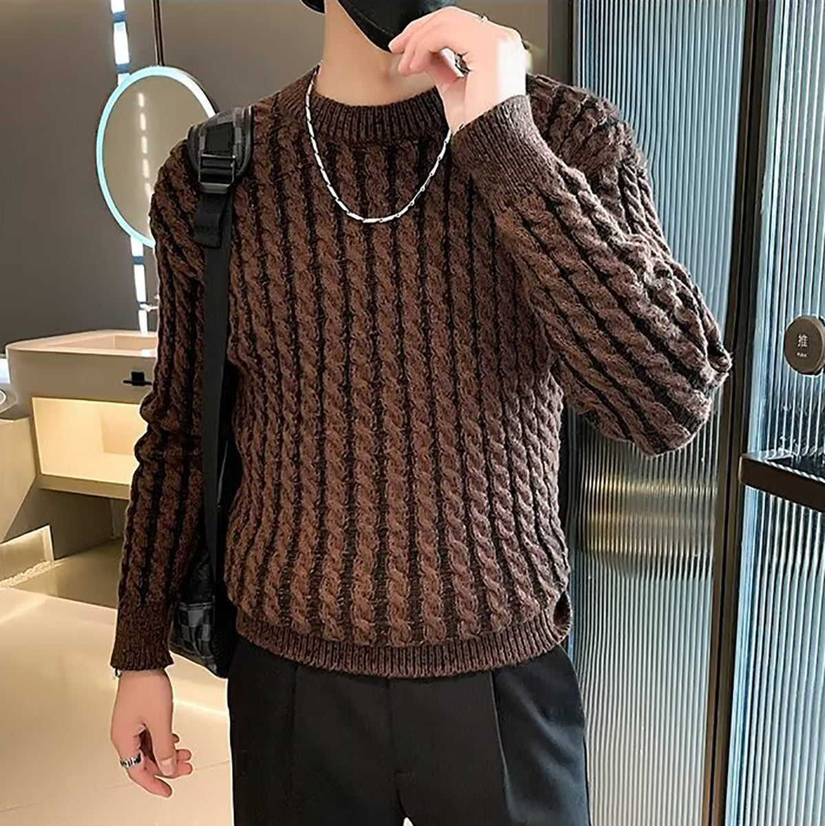 Men Solid Cable Knit Pullover Sweater