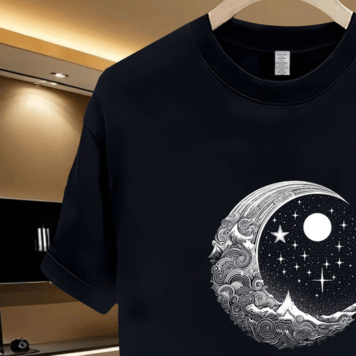 Men Printed Raw Edge T-shirt