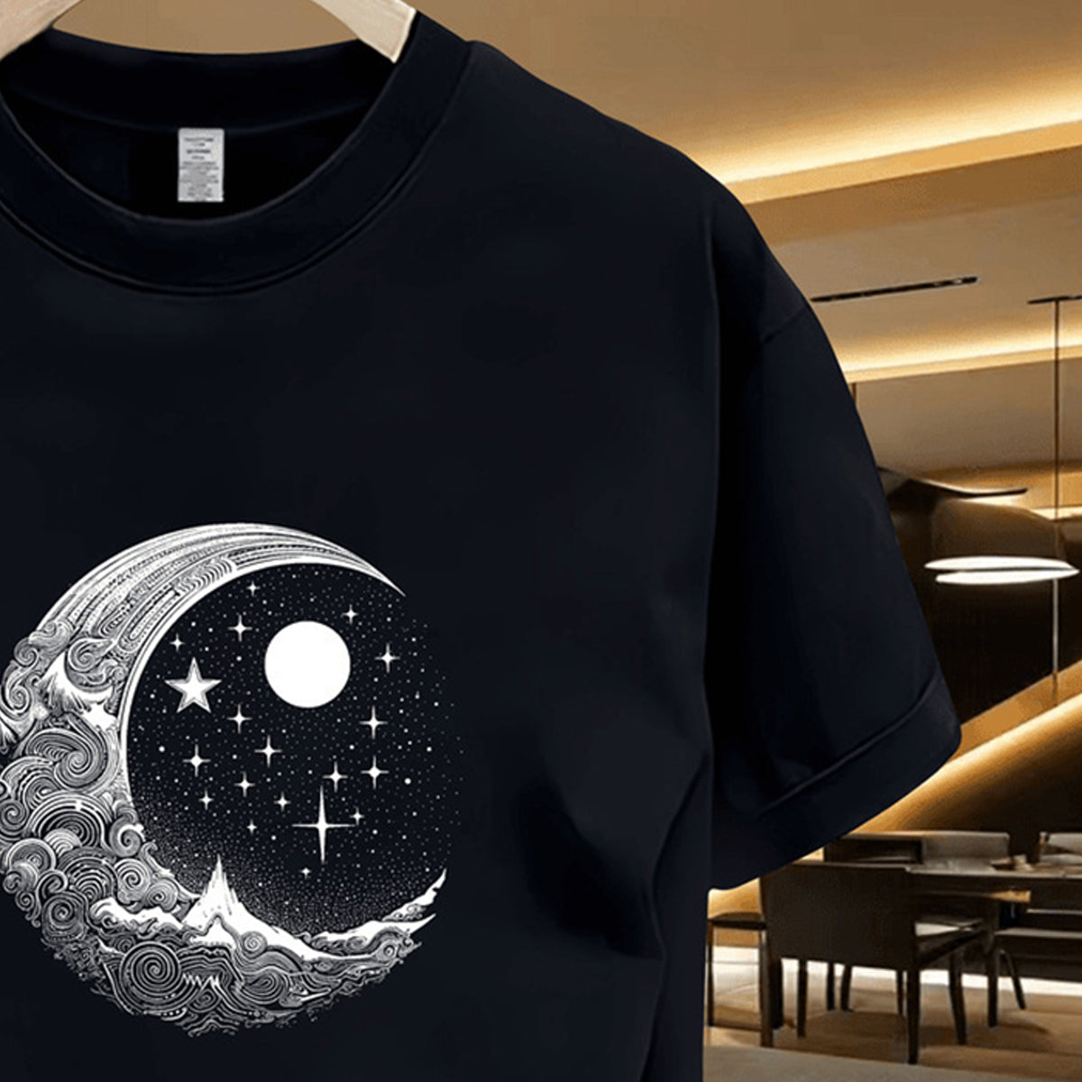 Men Printed Raw Edge T-shirt