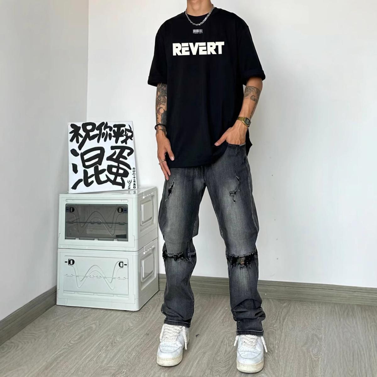 Men Typography Printed Raw Edge T-shirt