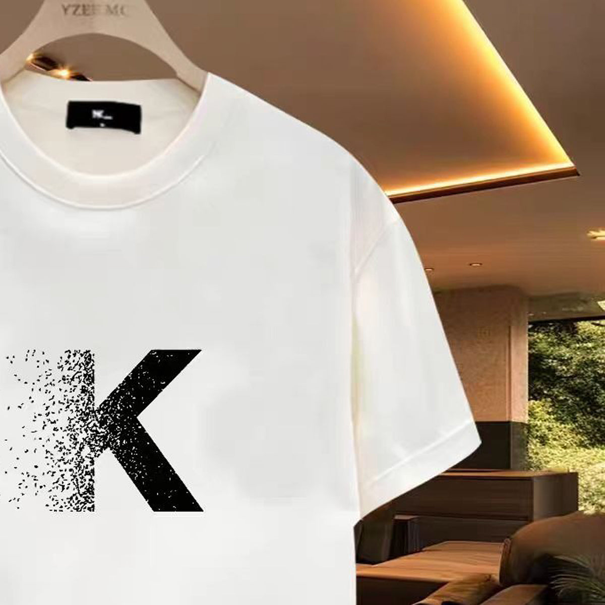 Men Typography Printed Raw Edge T-shirt
