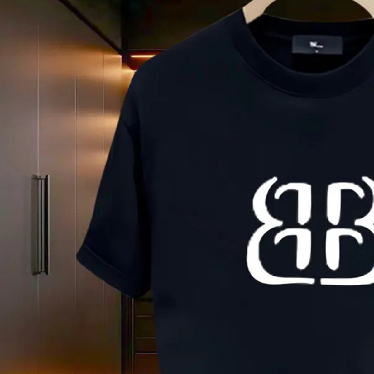 Men Typography Printed Raw Edge T-shirt