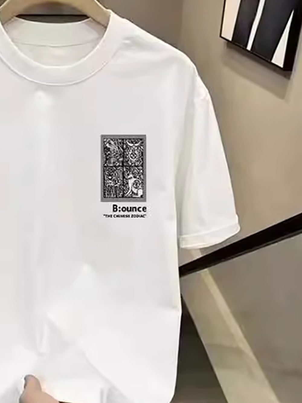 Men Printed Raw Edge T-shirt