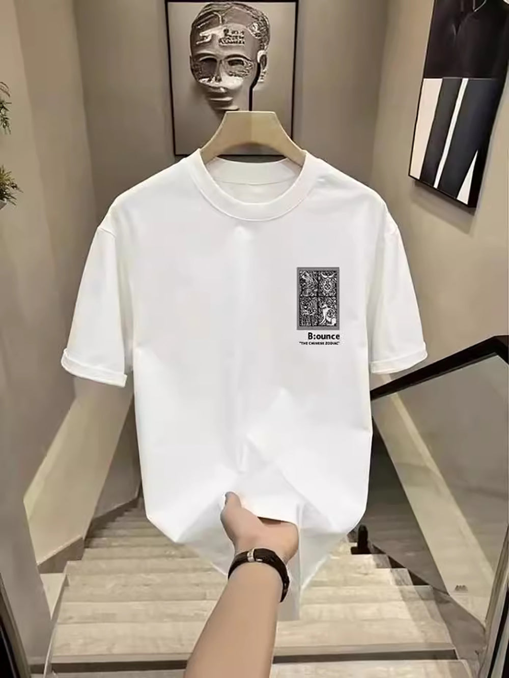 Men Printed Raw Edge T-shirt