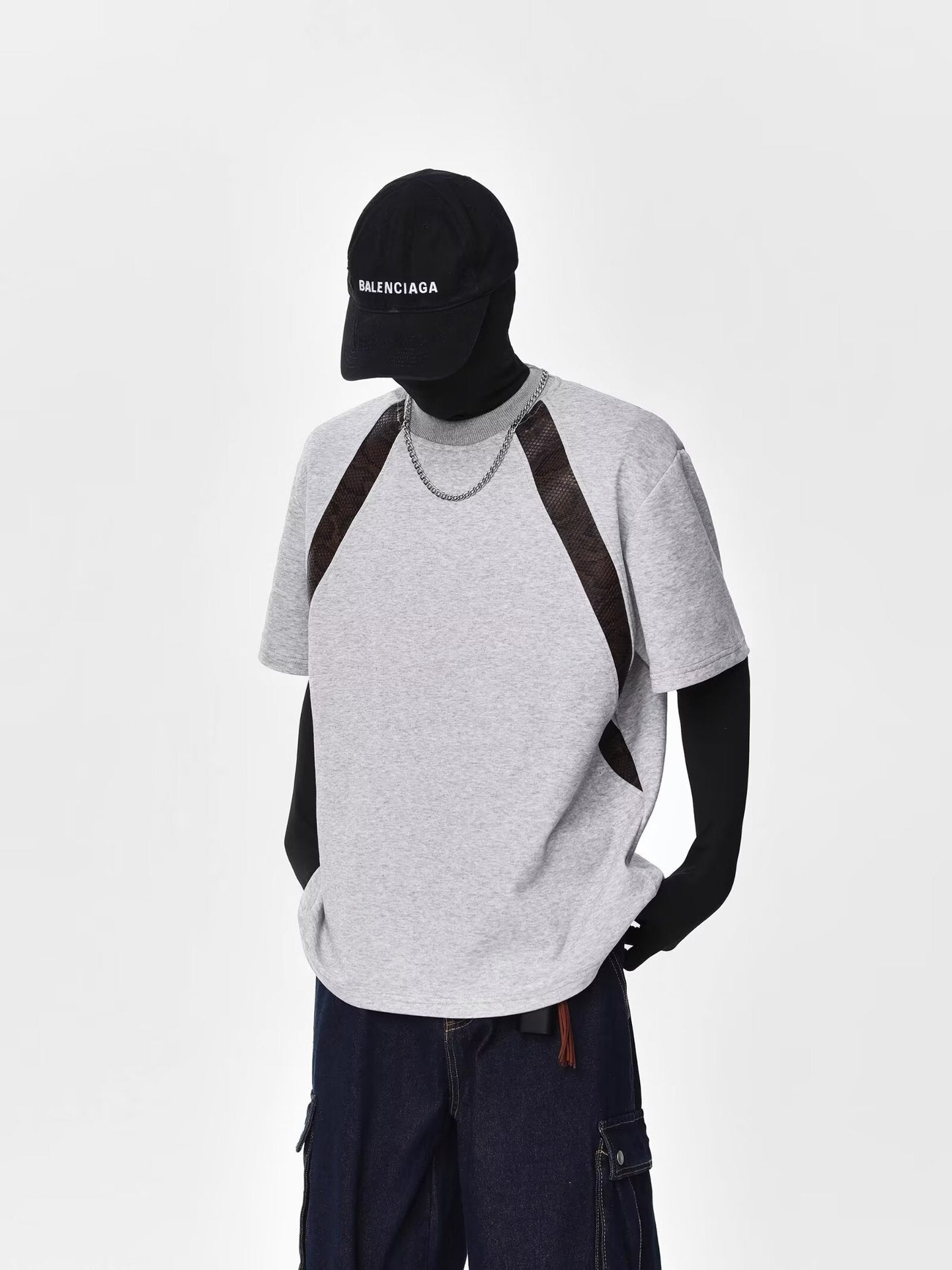Colourblocked Round Neck Relaxed Fit T-Shirt
