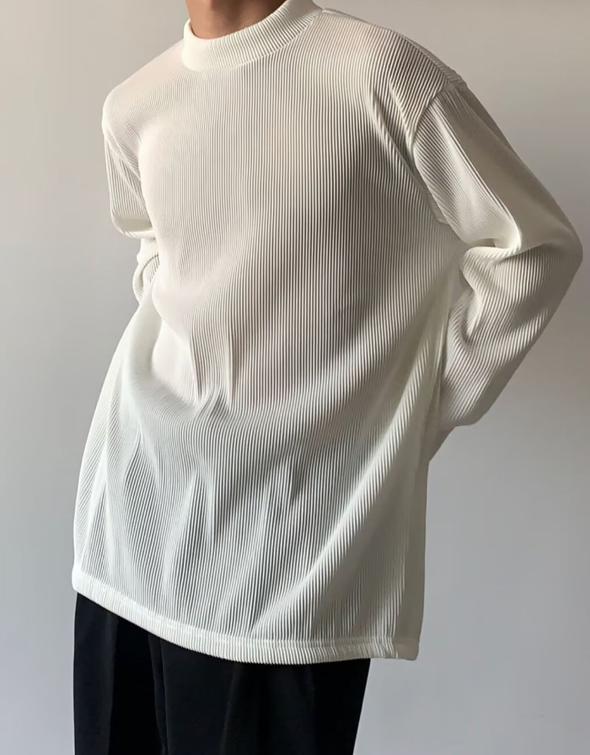 Men Self Design Round Neck T-shirt