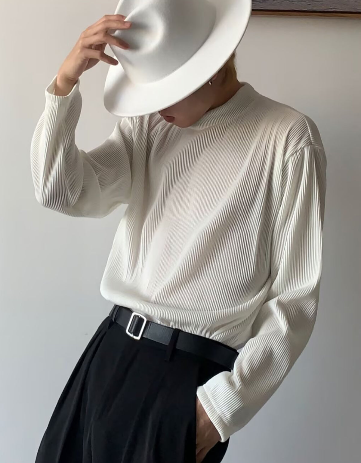 Men Self Design Round Neck T-shirt