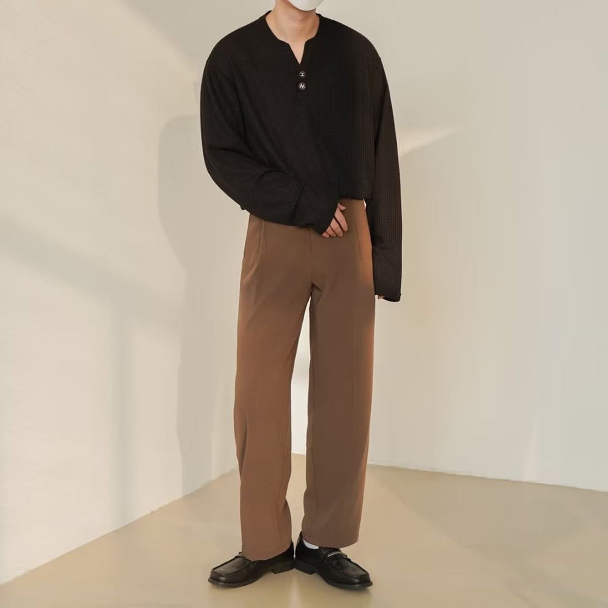 Men Solid Round Neck Pullover