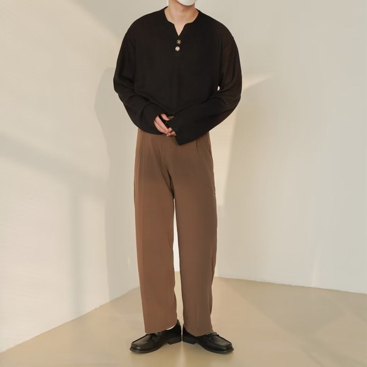 Men Solid Round Neck Pullover