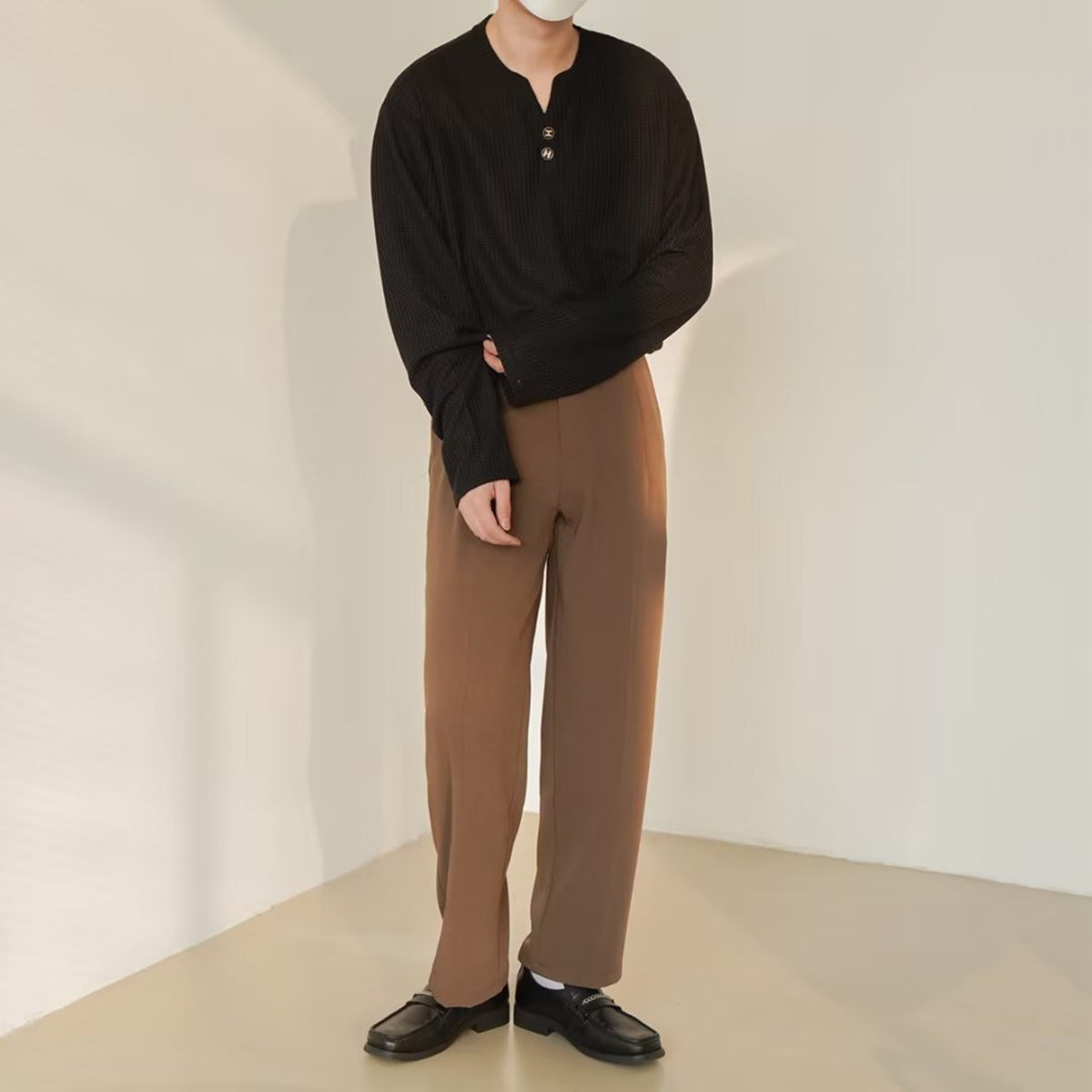 Men Solid Round Neck Pullover