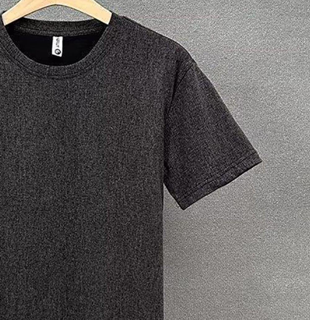 Men Solid Round Neck  T-shirt