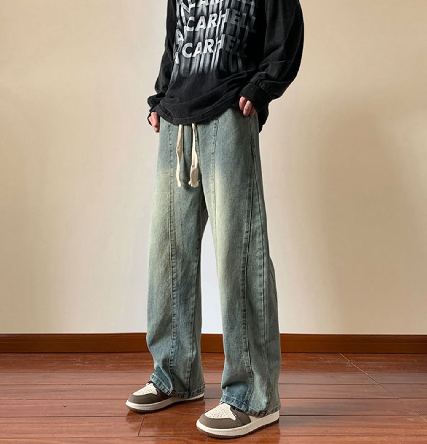Men Wide Leg Medium Fade Jeans