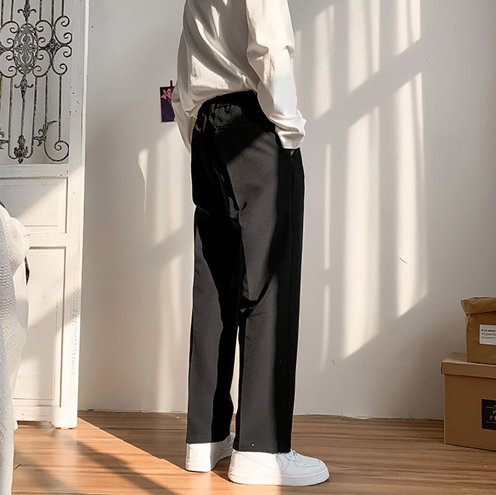 Men Solid Mid-Rise Easy Wash Trousers