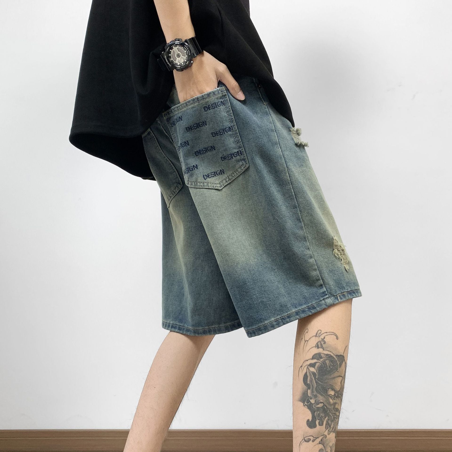 Men Mid-Rise Denim Shorts