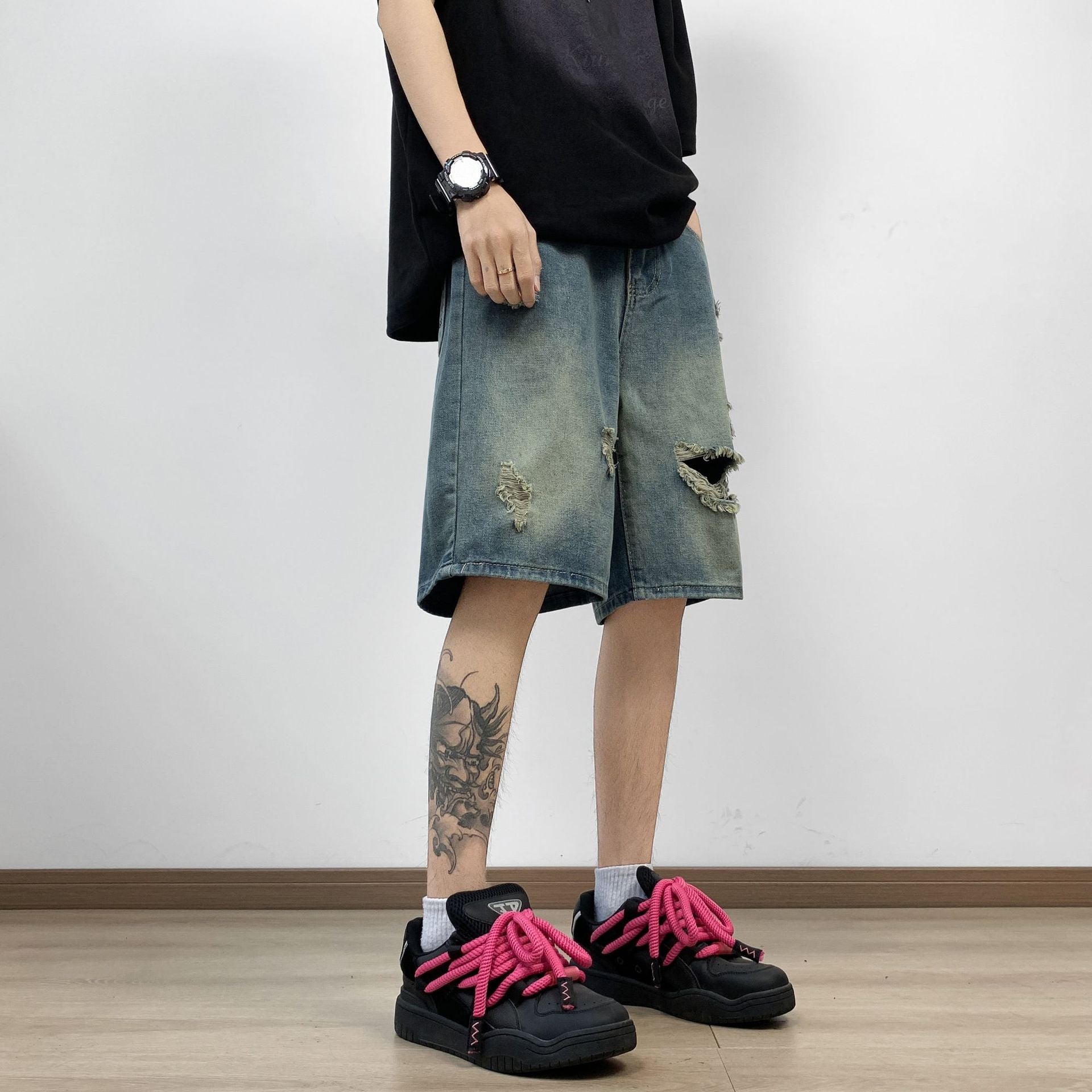 Men Mid-Rise Denim Shorts