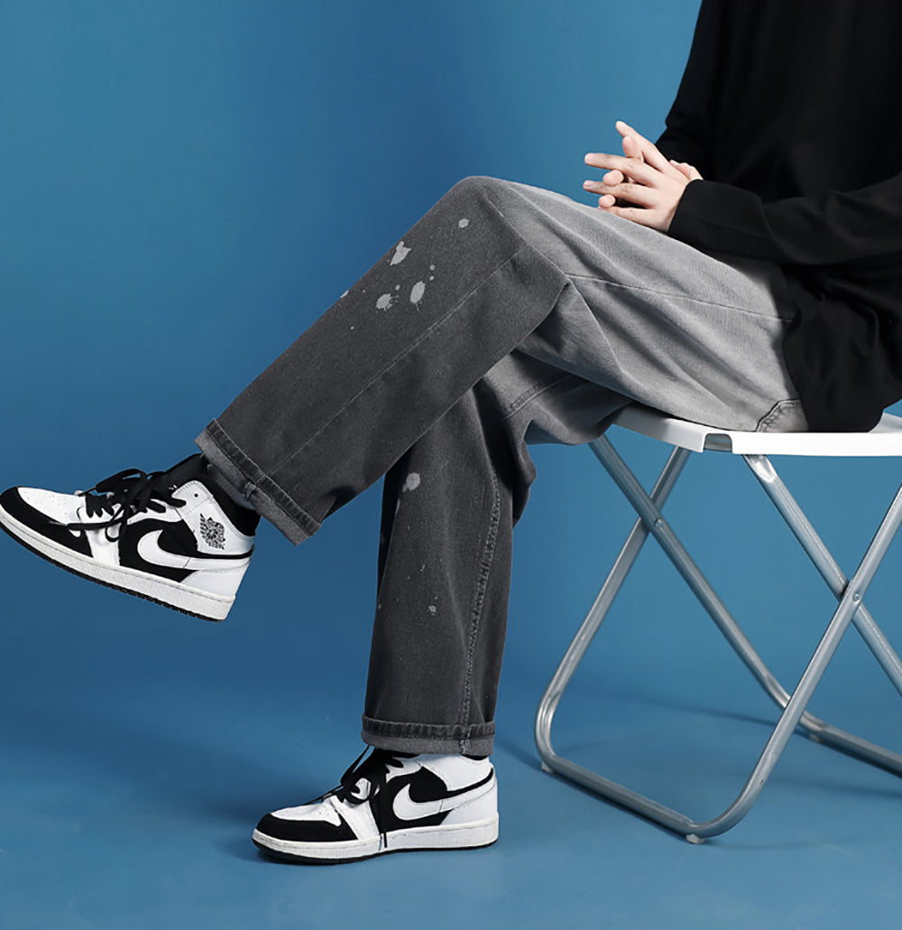 Men Straight Fit Light Fade Mid-Rise Bleached Jeans