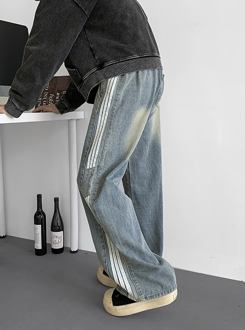 Men Relaxed Fit Light Fade Jeans