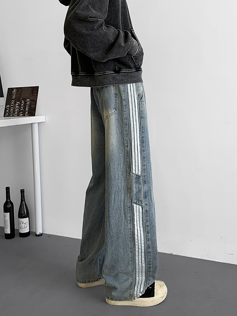 Men Relaxed Fit Light Fade Jeans