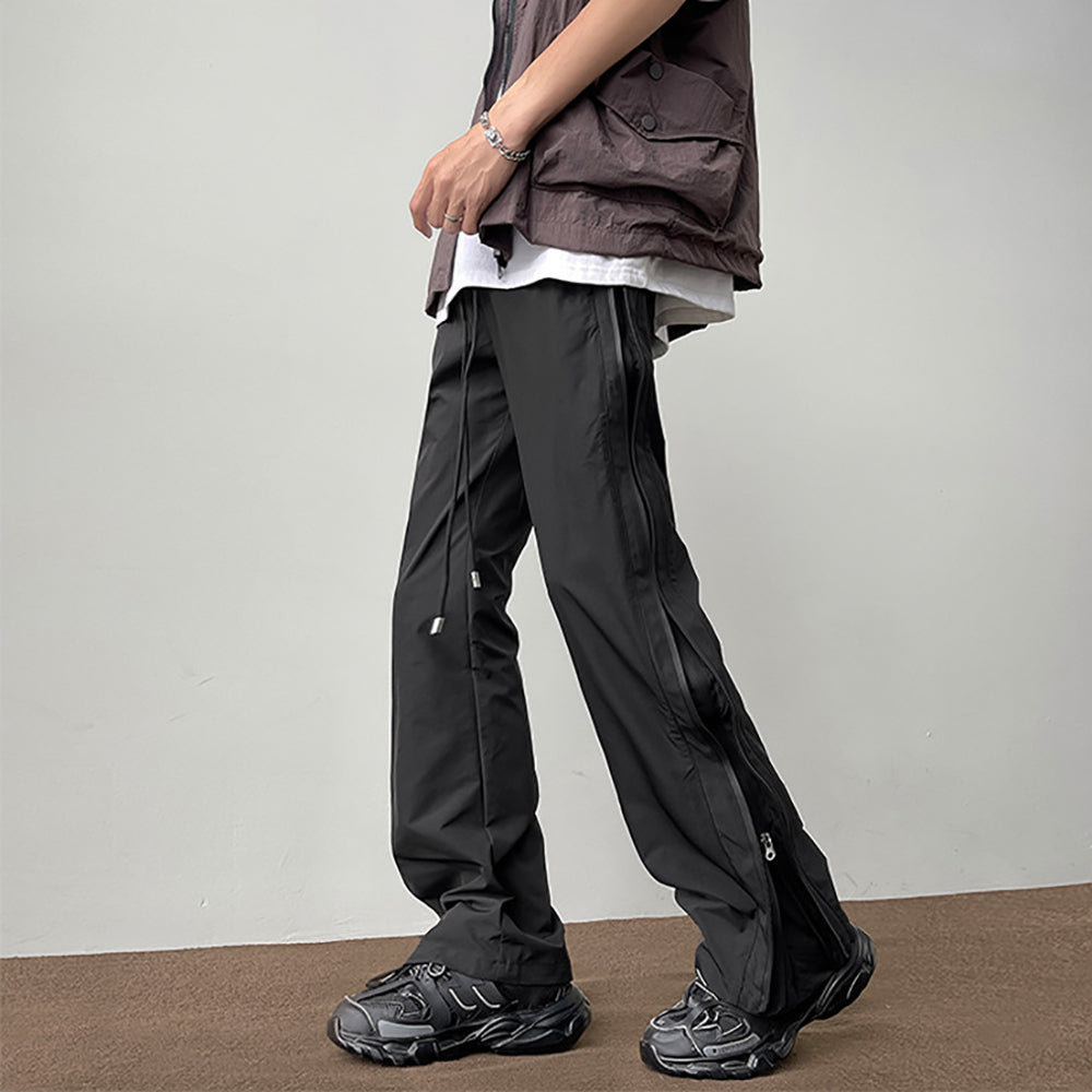 Men Straight Fit Easy Wash Trousers