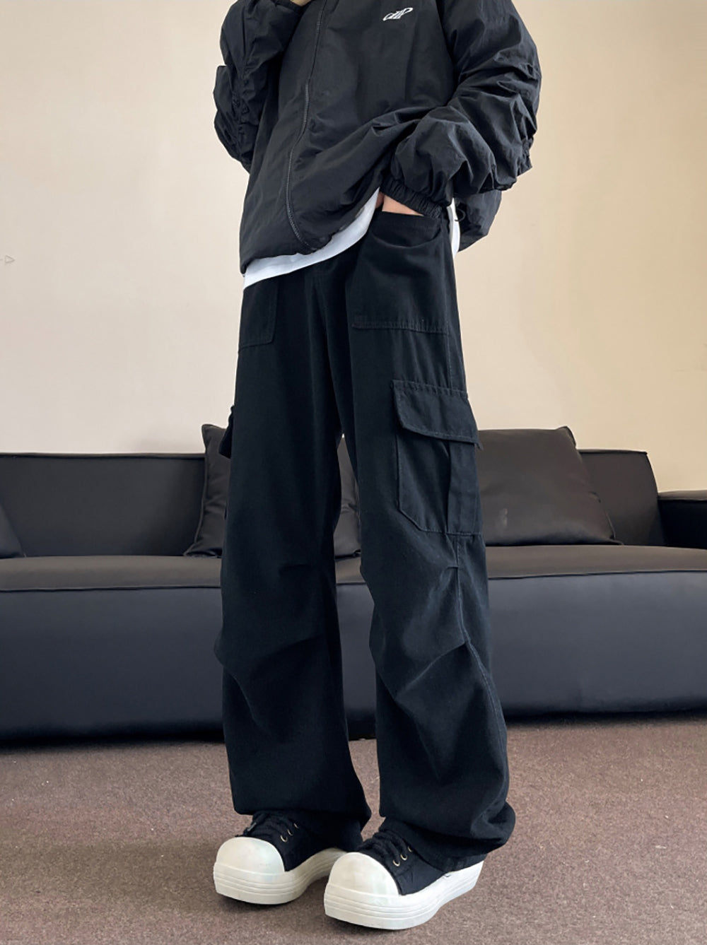 Men Loose Fit Cargo Chinos