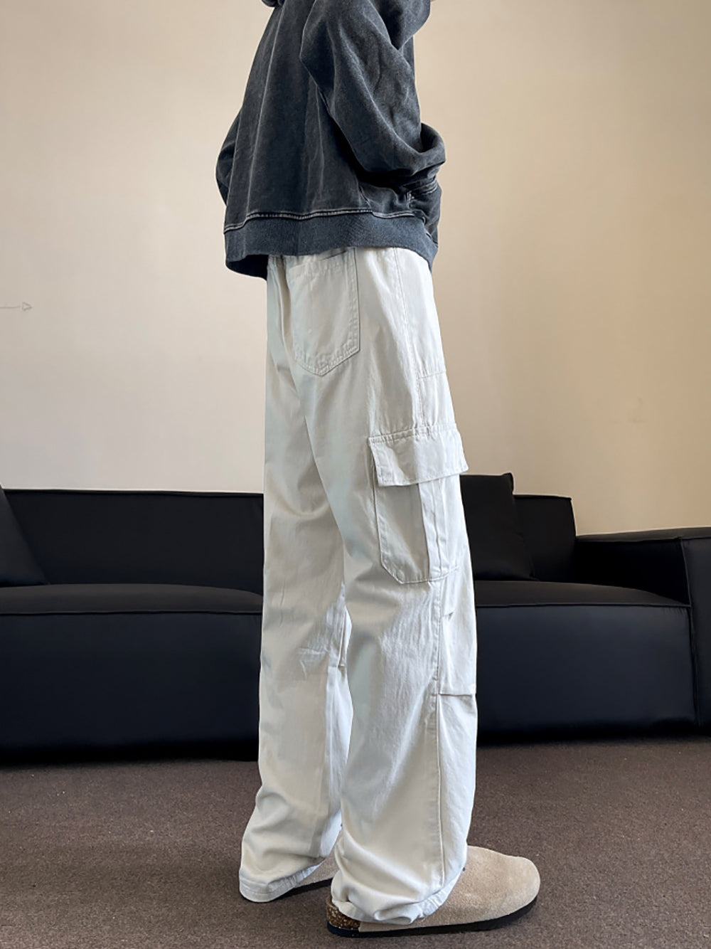 Men Loose Fit Easy Wash Cargo Trousers