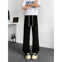 Men Relaxed Fit Mid-Rise Clean Look Light Fade Non Stretchable Jeans