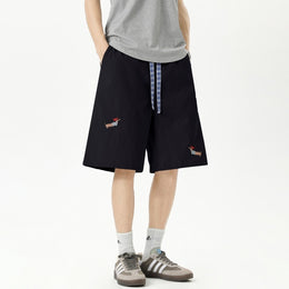 Men Embellished Mid-Rise Shorts