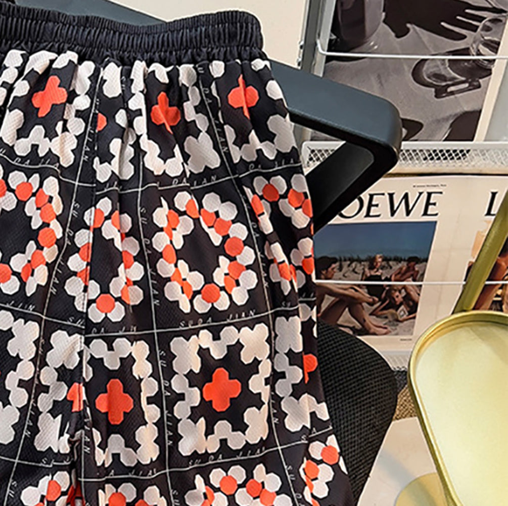 Men Geometric Printed Shorts