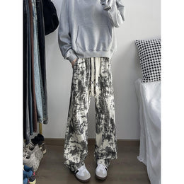 Men Tie and Dye Printed Loose Fit Easy Wash Pleated Trousers