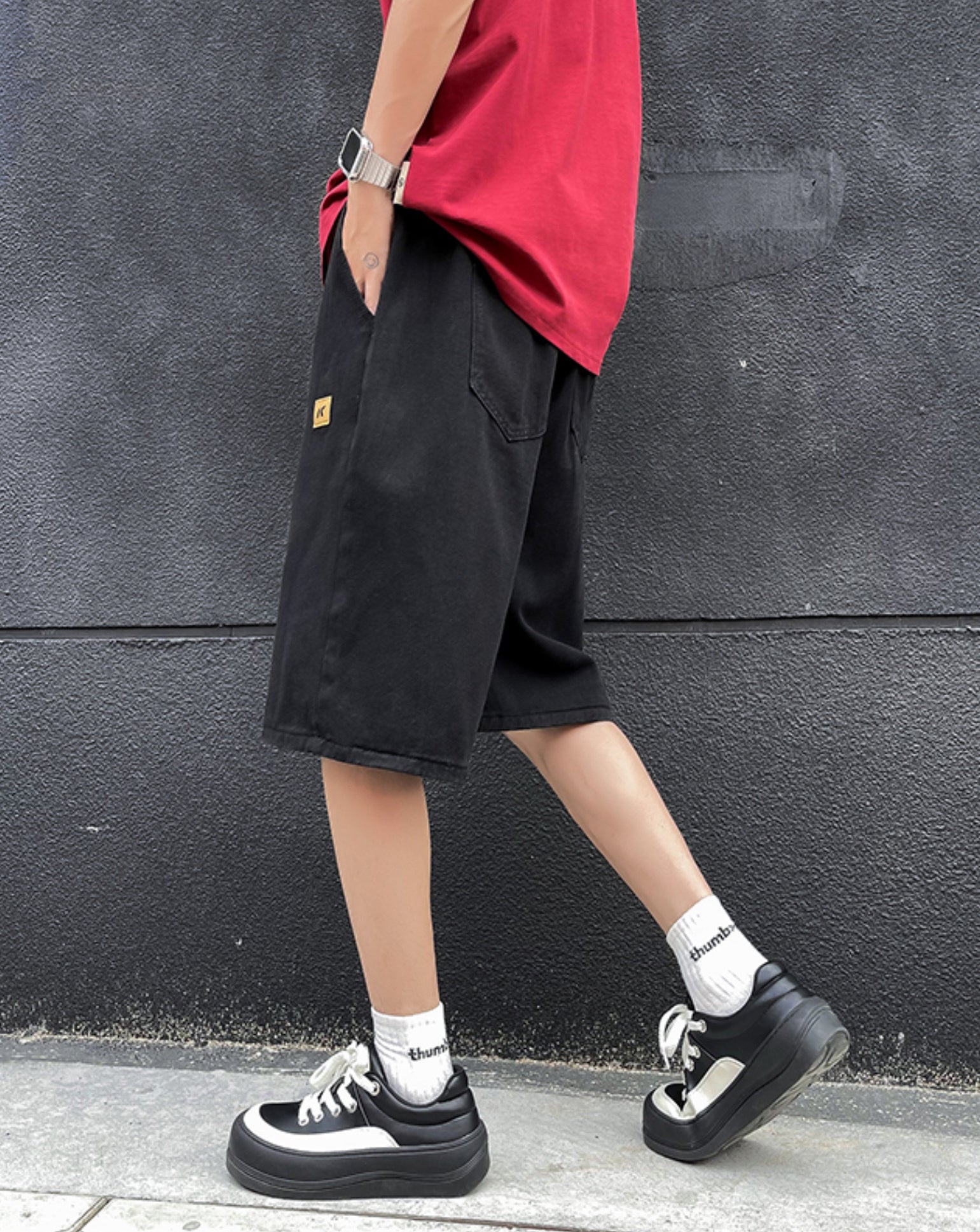 Men Mid-Rise Shorts