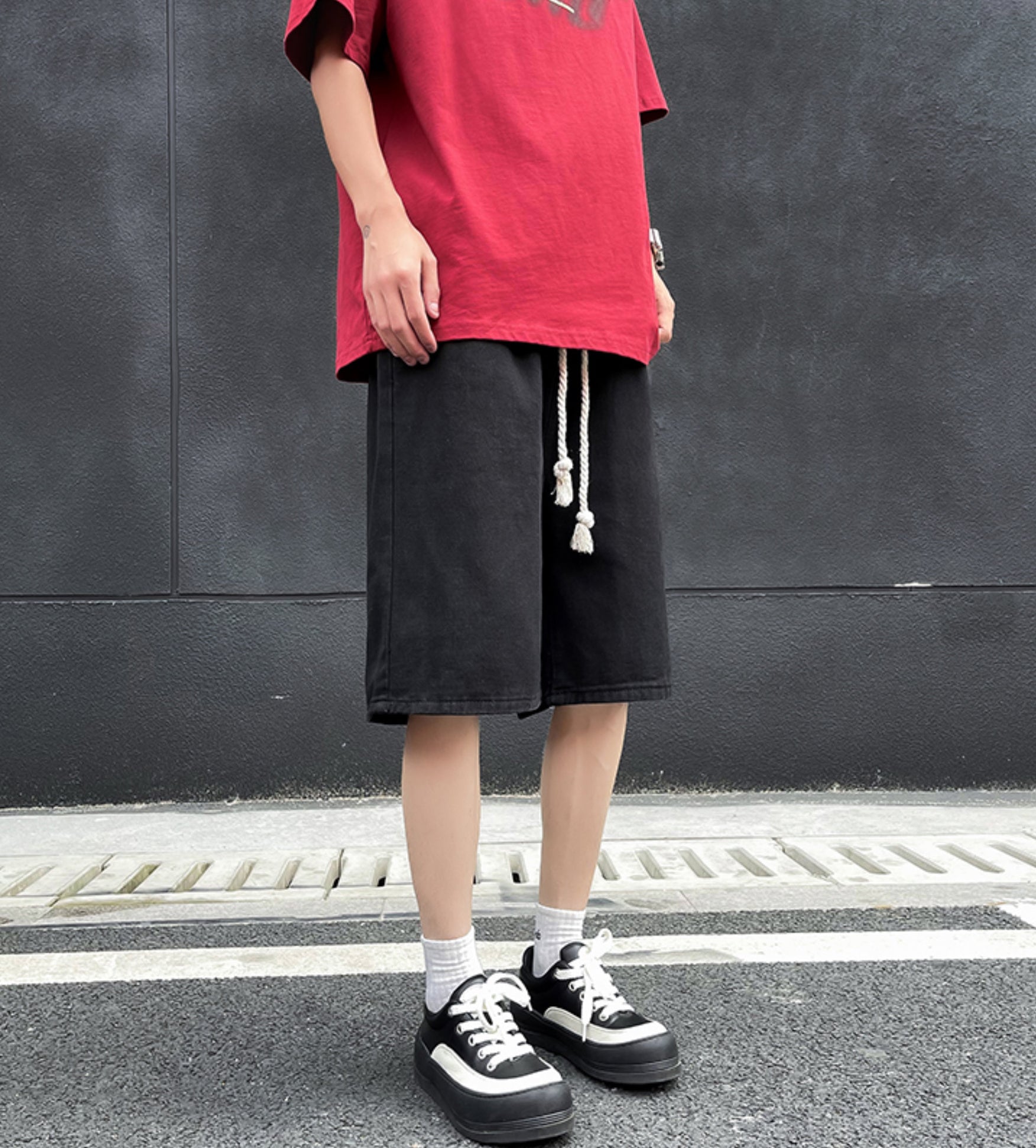 Men Mid-Rise Shorts