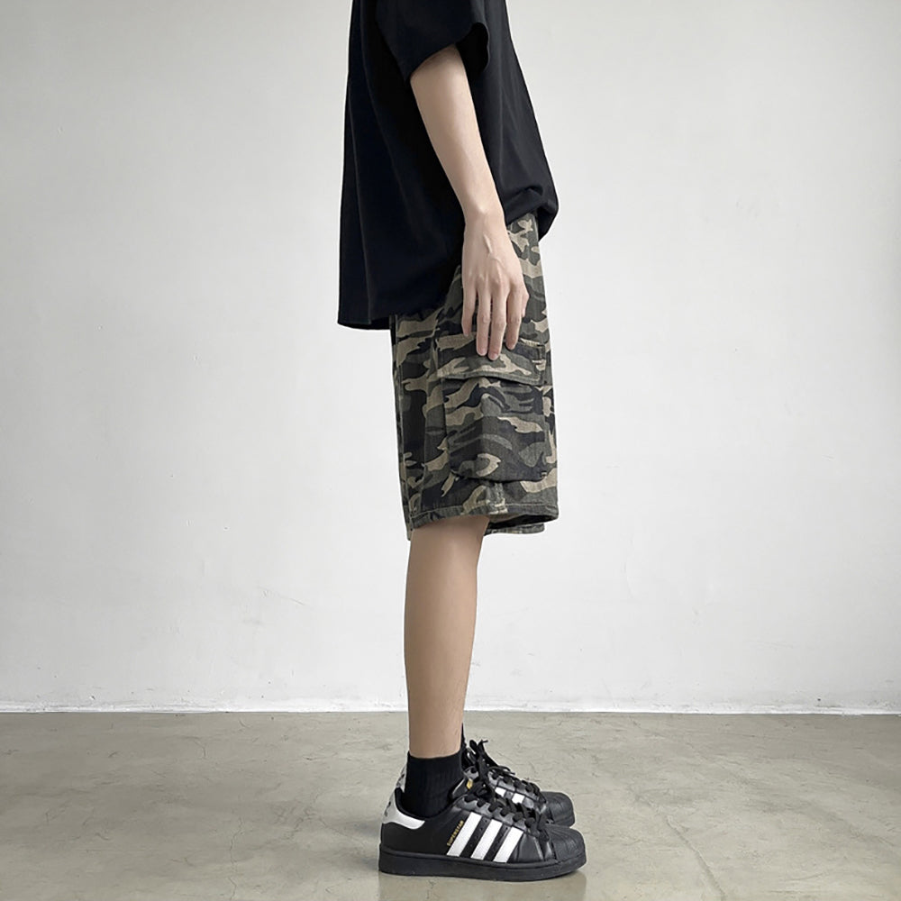 Men Camouflage Printed Shorts
