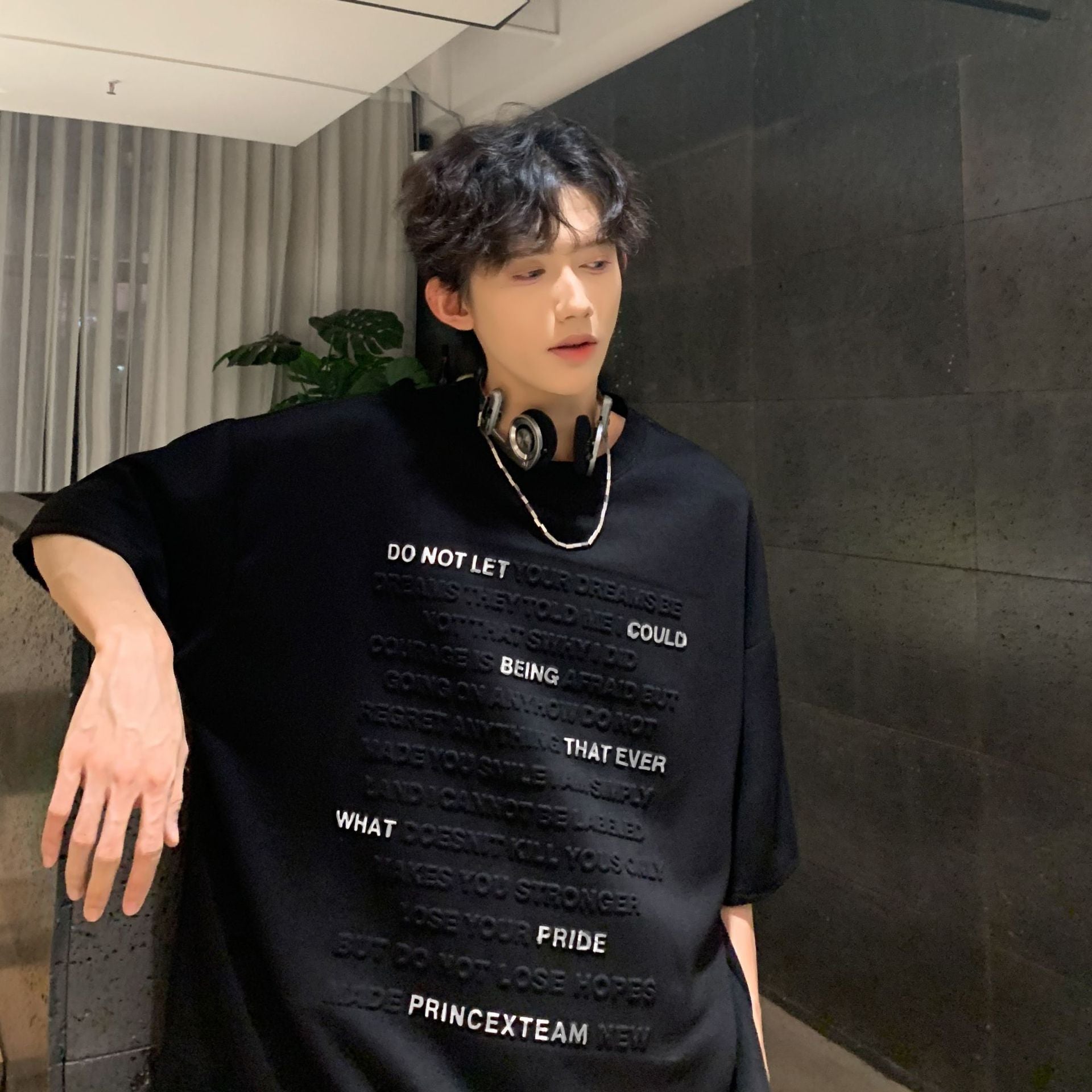 Men Solid Round Neck T-shirt