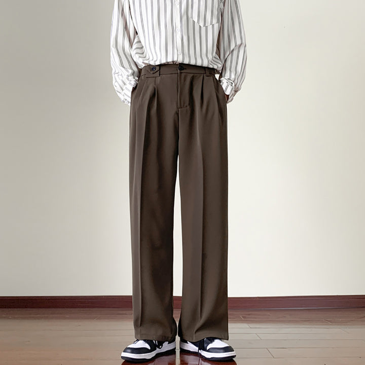 Men Loose Fit Easy Wash Pleated Trousers