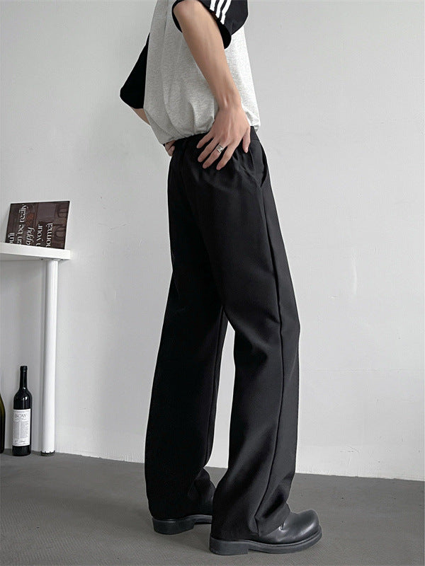 Men Straight Fit Mid-Rise Easy Wash Pleated Parallel Trousers