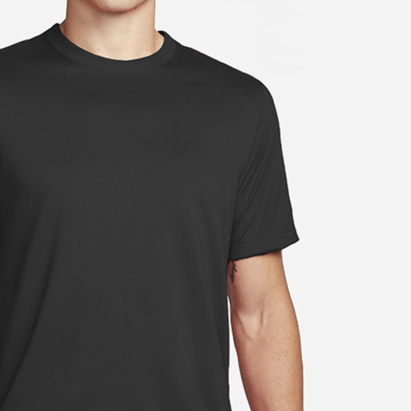 Men Solid Round Neck T-shirt