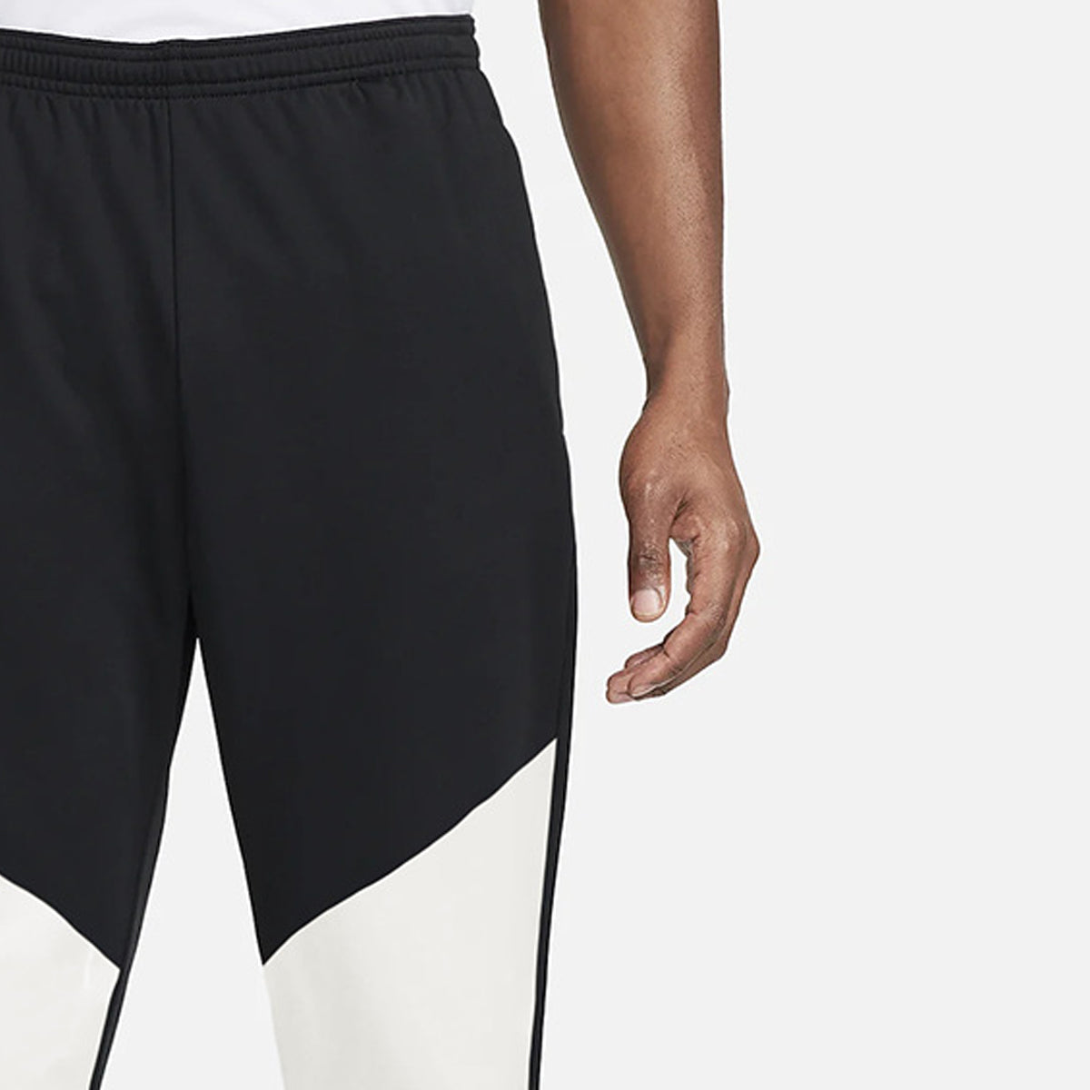 Men Colourblocked Regular Fit Trousers