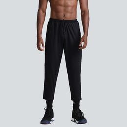 Men Regular Fit Mid-Rise Easy Wash Trousers