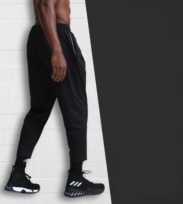 Men Regular Fit Mid-Rise Easy Wash Trousers
