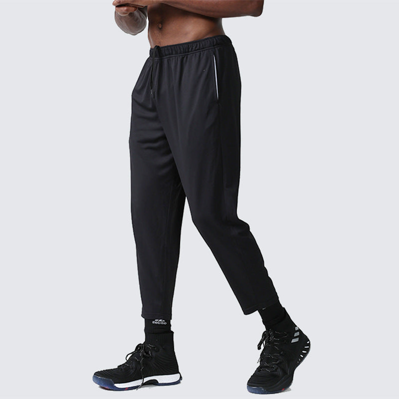 Men Regular Fit Mid-Rise Easy Wash Trousers