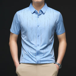 Men Vertical Striped Spread Collar Casual Shirt