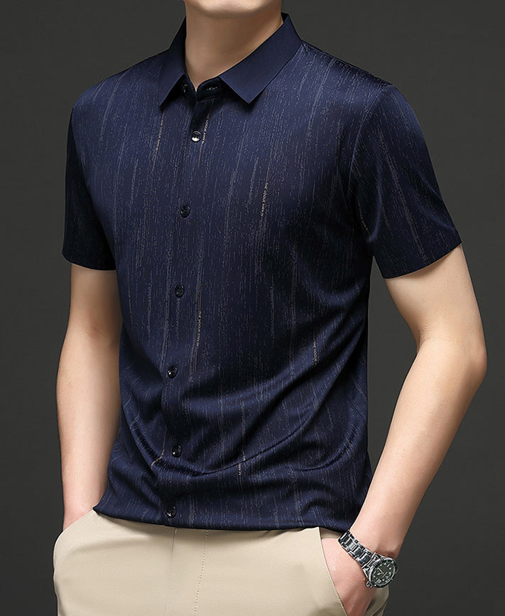 Men Vertical Striped Spread Collar Casual Shirt