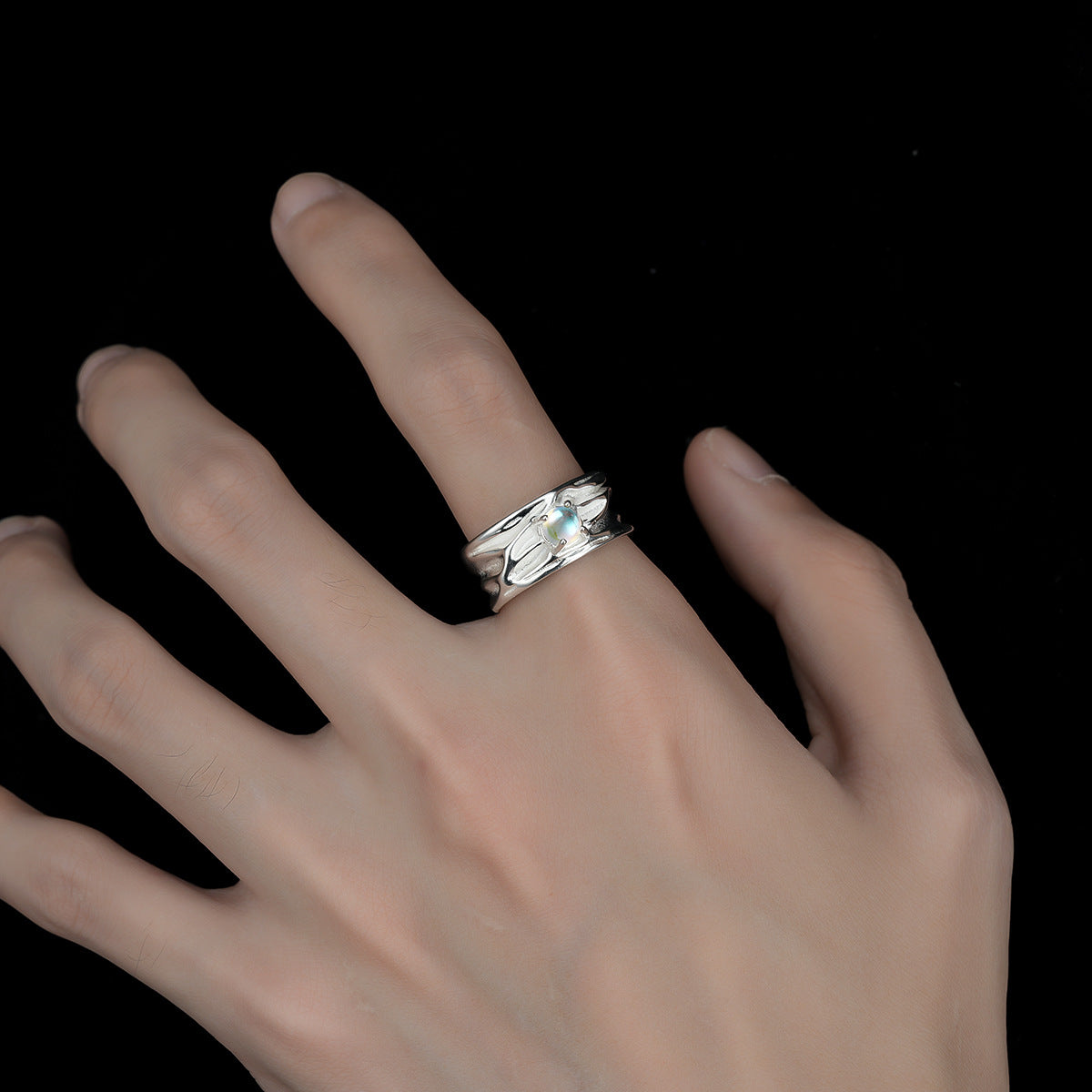 Men Silver-Plated Stone-Studded Textured Adjustable Finger Ring
