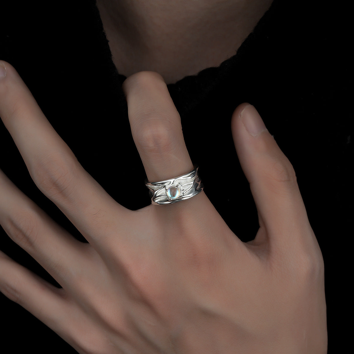 Men Silver-Plated Stone-Studded Textured Adjustable Finger Ring