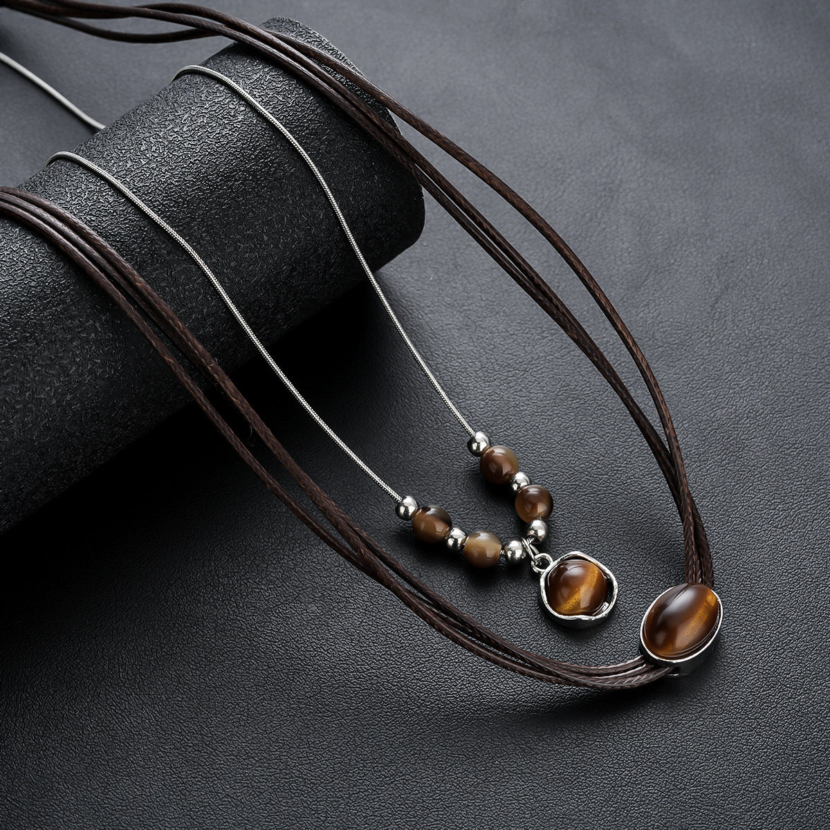 Women Enamelled Minimal Artificial Beads Chain