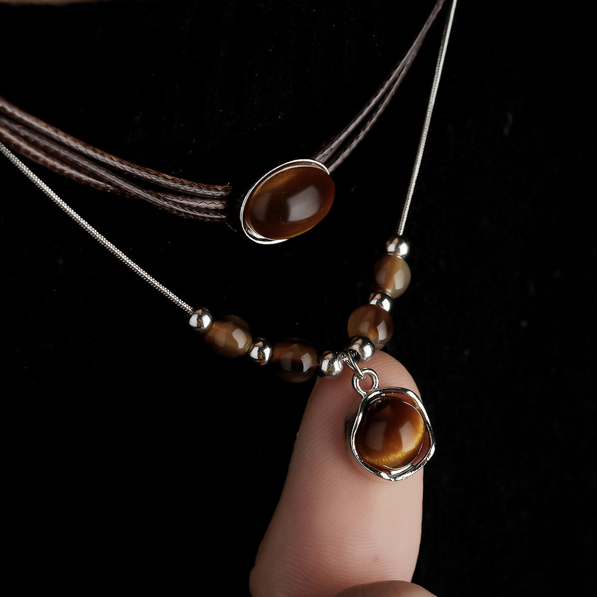 Women Enamelled Minimal Artificial Beads Chain