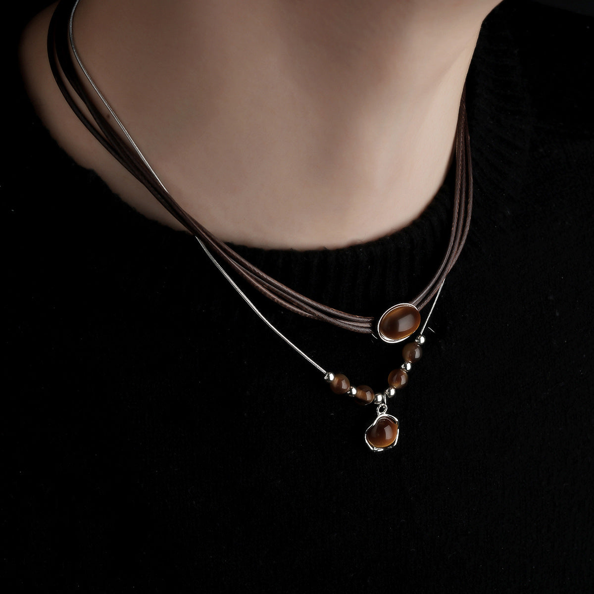 Women Enamelled Minimal Artificial Beads Chain