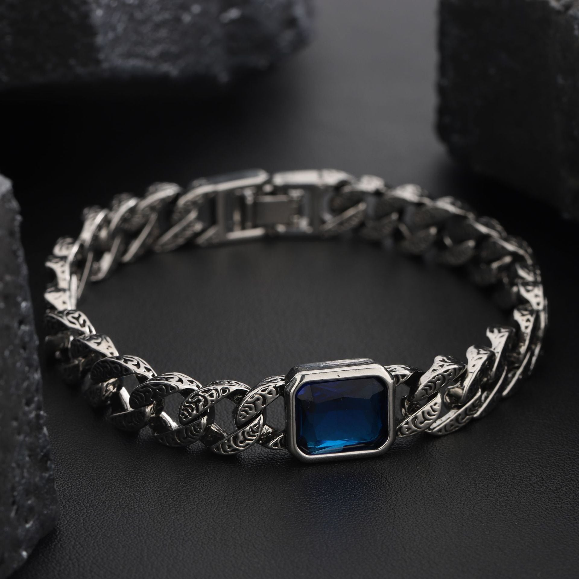 Men Silver-Plated Wraparound Bracelet
